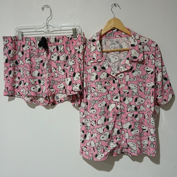 Peanuts Snoopy Women’s Pink Pajama Set Size: XL (NEW) - Picture 1 of 10